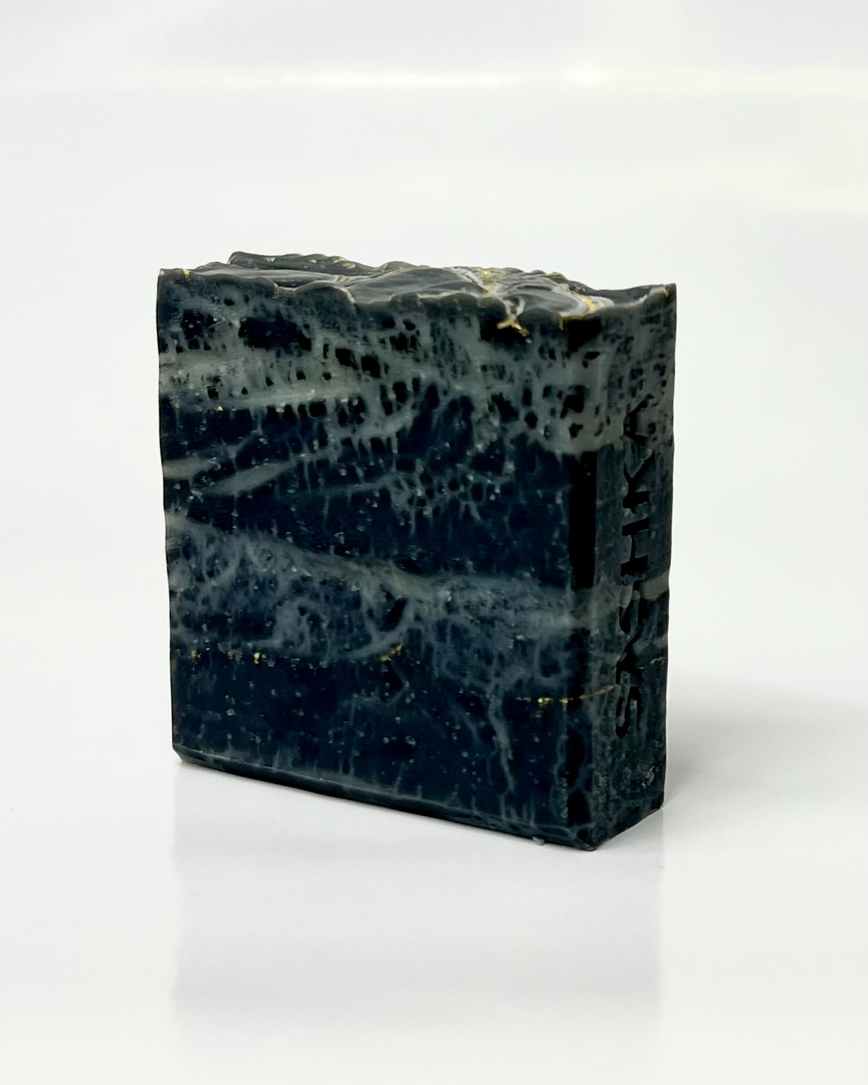 crna kraljica ugljen sapun